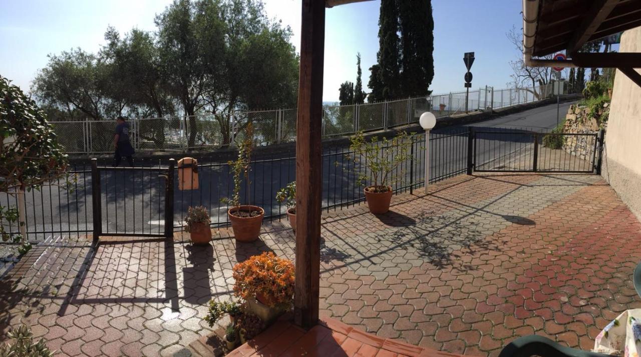 Froggy House Villa San Lorenzo al Mare Exterior photo